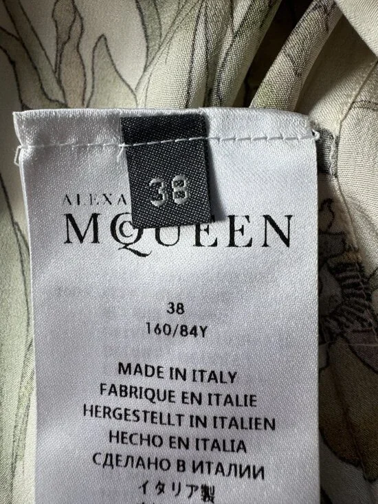 Alexander McQueen Woman's Sz 38 US Sz 2 Meadow Floral Print 100% Silk Pajama Top - Picture 5 of 13